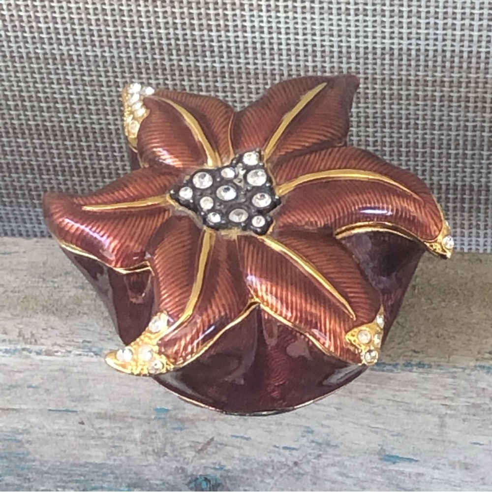 Edgar Berebi Vintage Limited Edition Enamel Trinket Box Lid Doubles As A Brooch